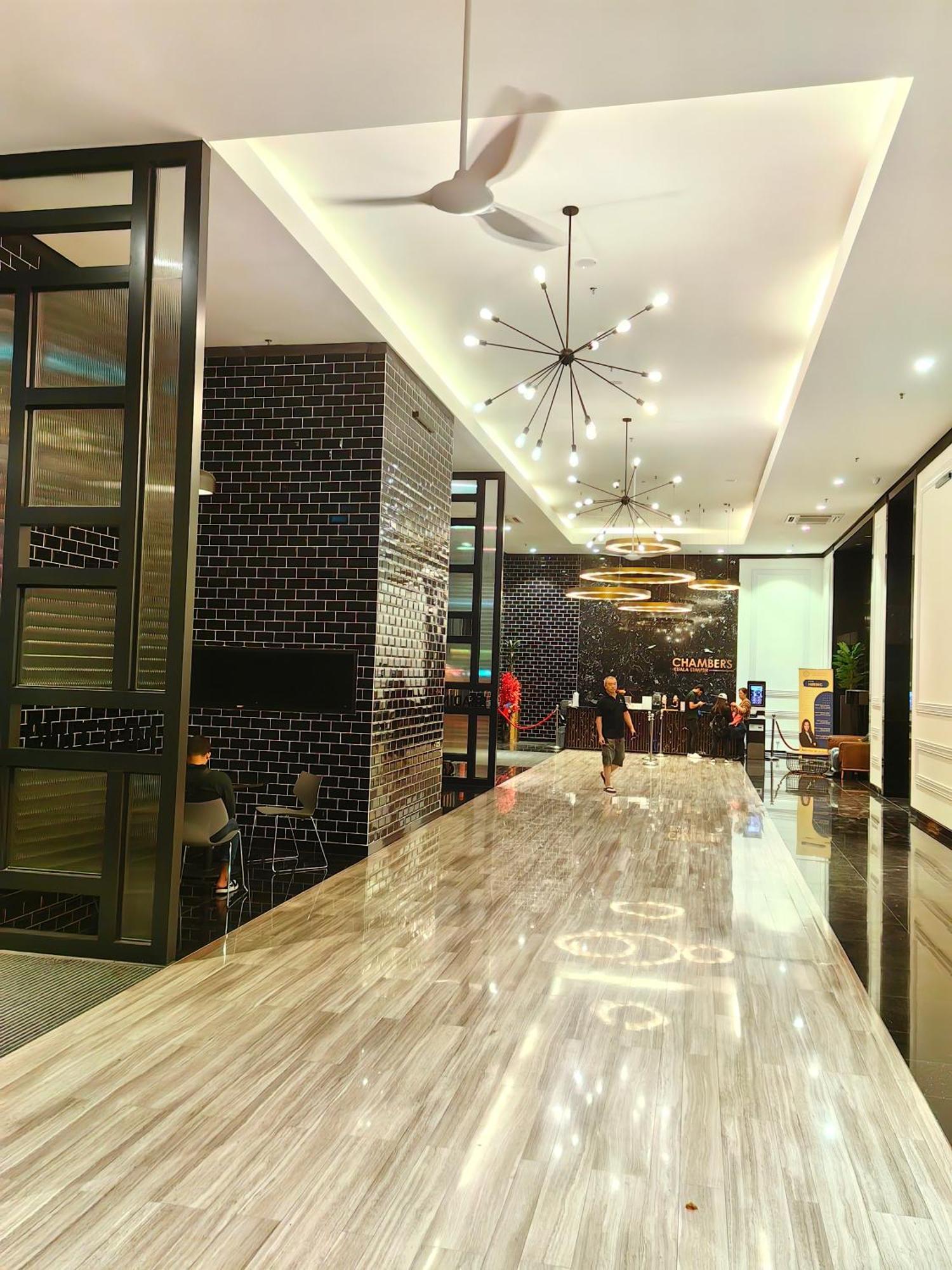 Chambers Residence Klcc By Purple Orchid Kuala Lumpur Exterior foto